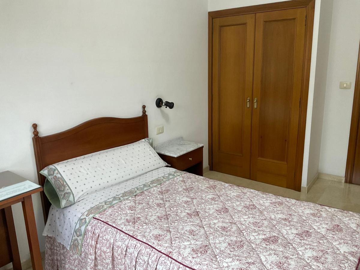 Residencia Universidad Ourense Eksteriør bilde