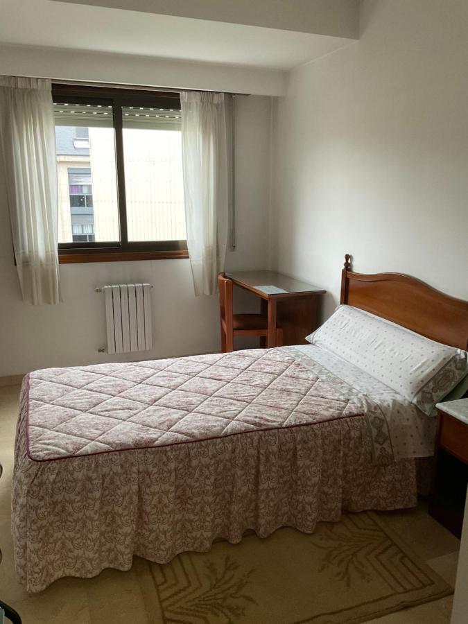 Residencia Universidad Ourense Eksteriør bilde